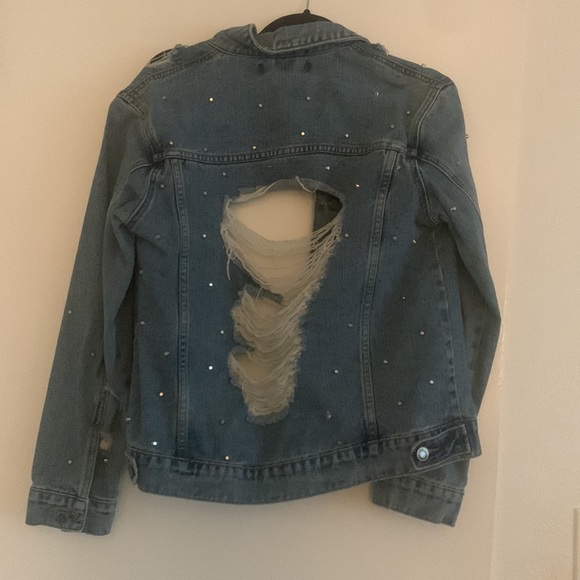 Forever 21 ripped and studded denim jacket - Picture 3 of 4